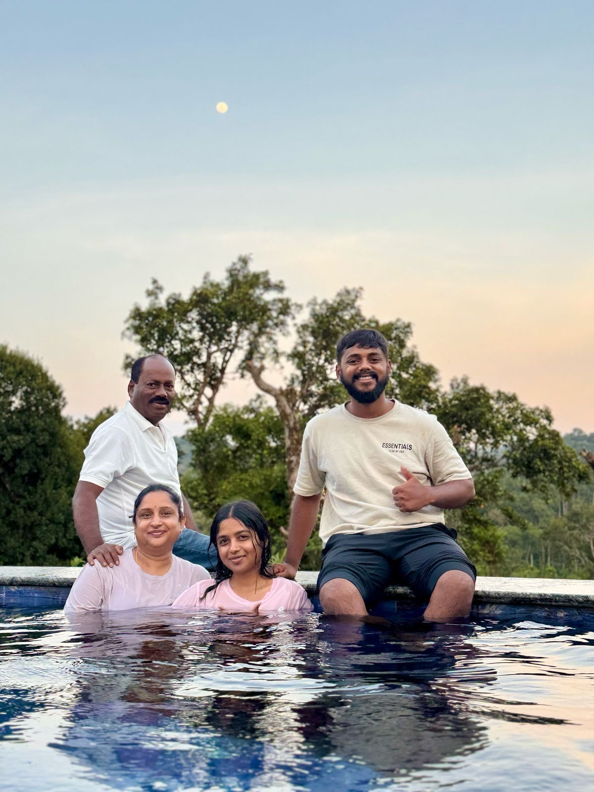 YohStay estate experience